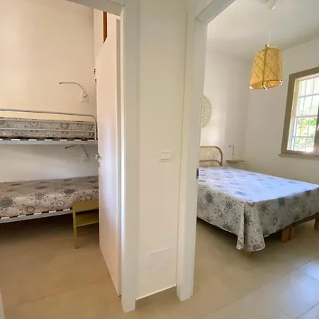 Renovierte Doppelhaushaelfte Mit Grossem Garten, Komplett Renoviert Casa vacanze *